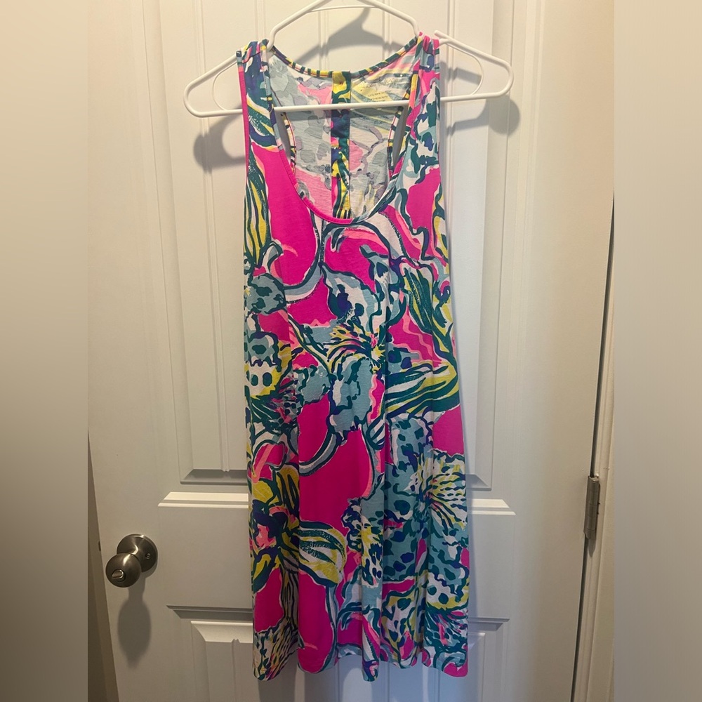 Lilly Pulitzer size XS.
